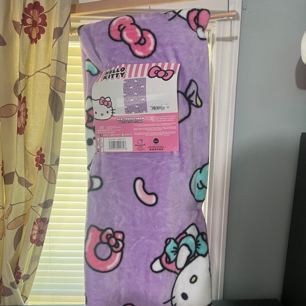 Hello kitty throw blanket for sale